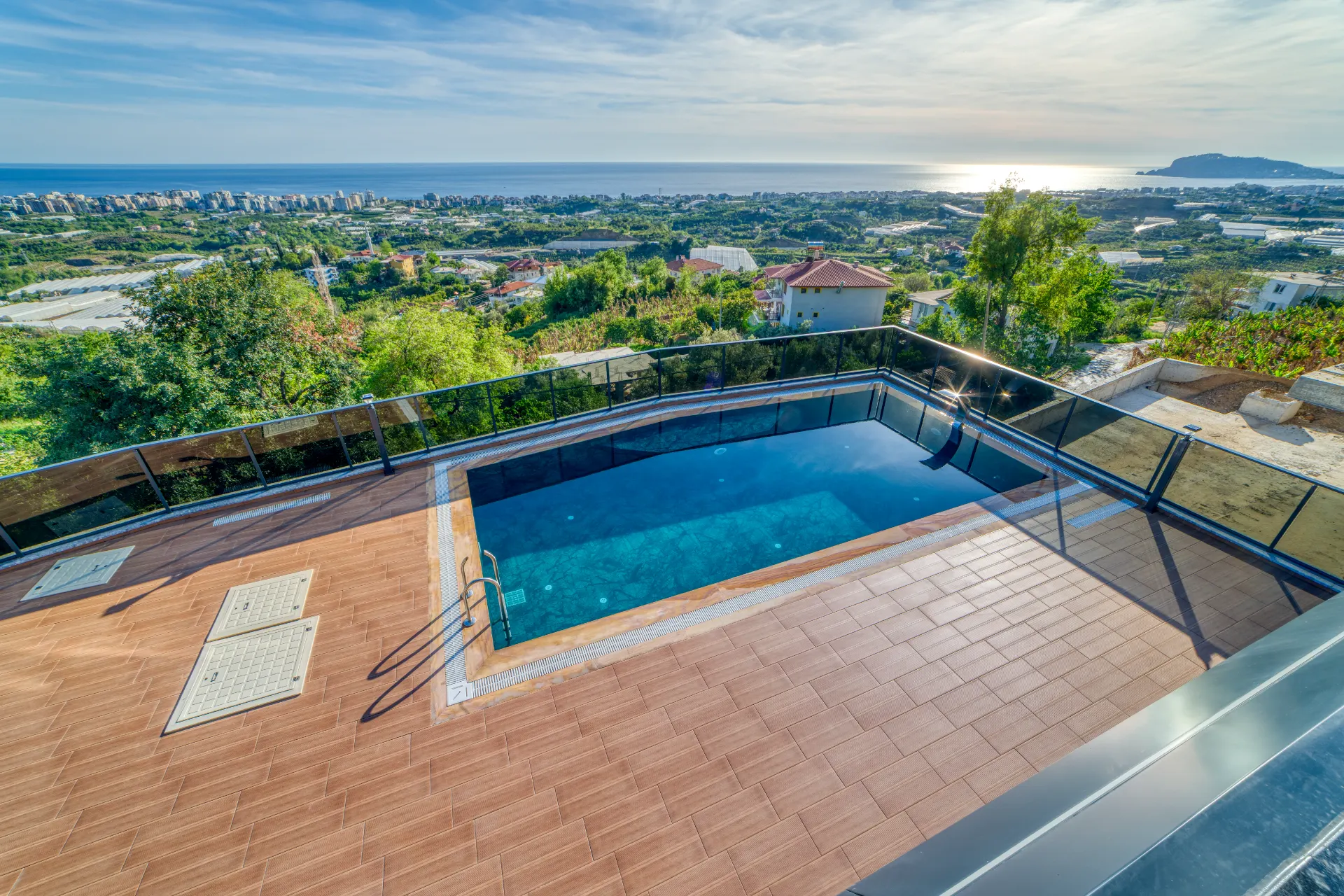 Antalya Alanya'da Satılık Müstakil Villa