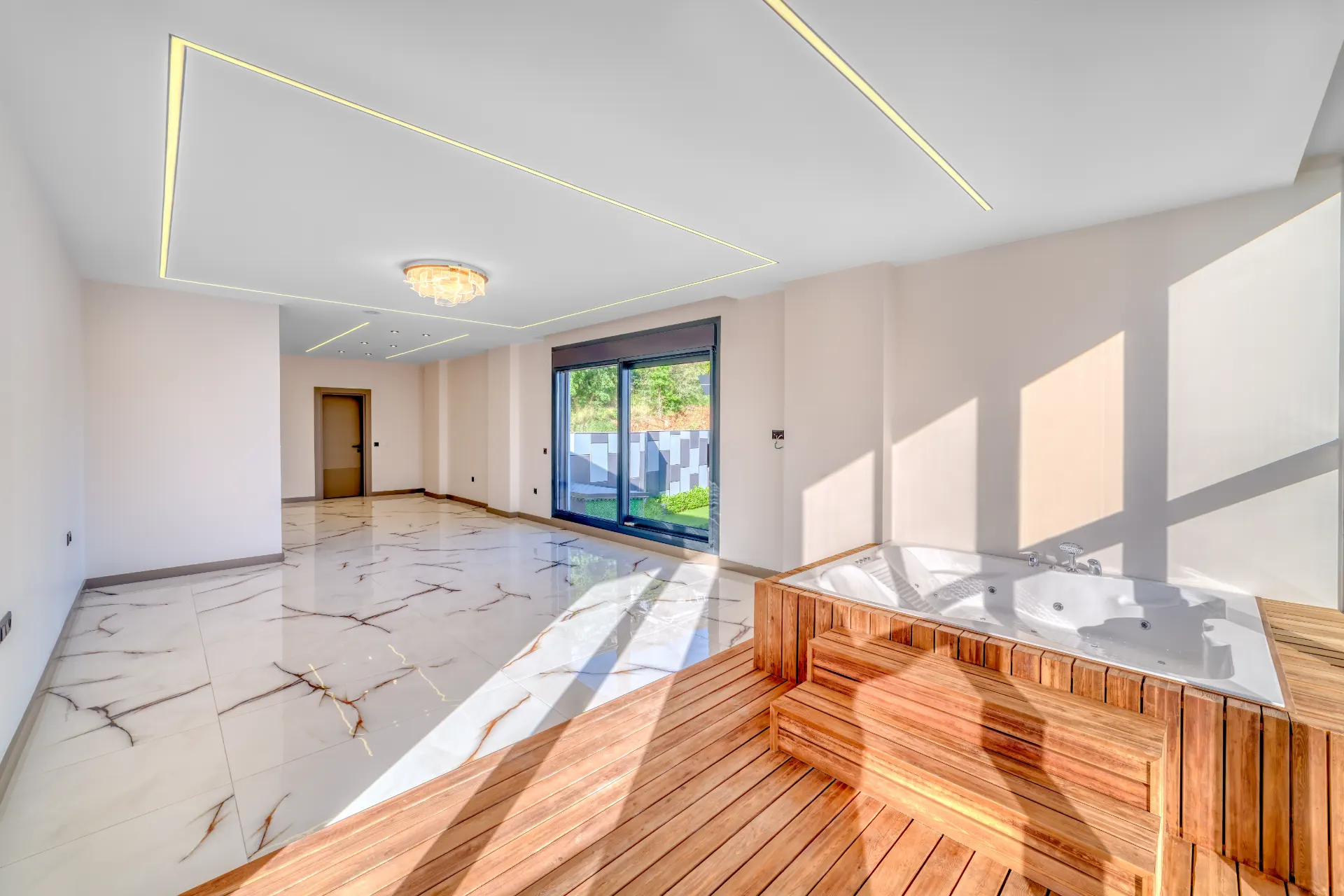 Antalya Alanya'da Satılık Müstakil Villa