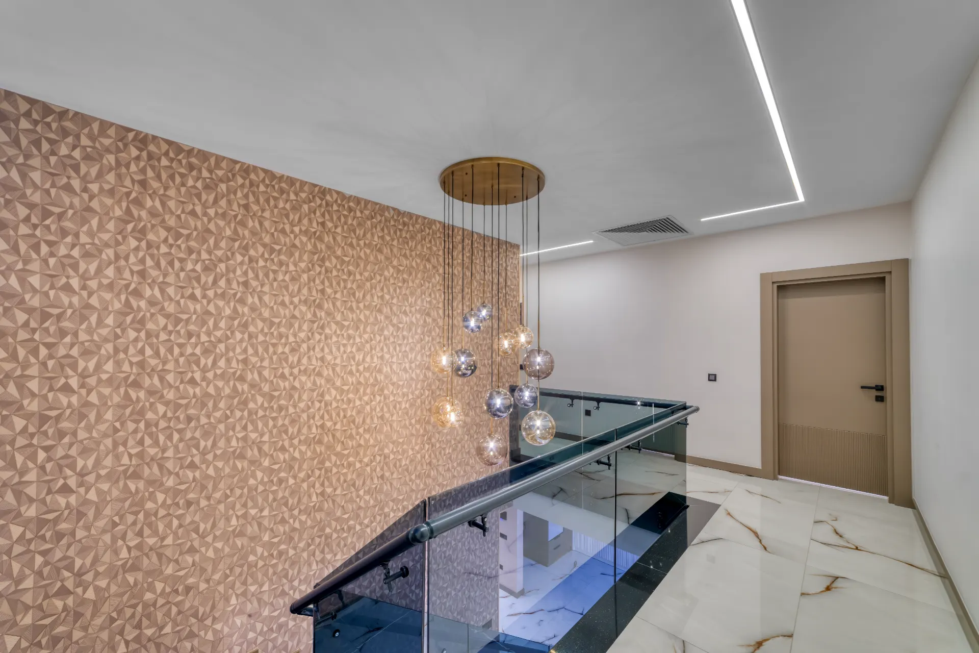 Antalya Alanya'da Satılık Müstakil Villa