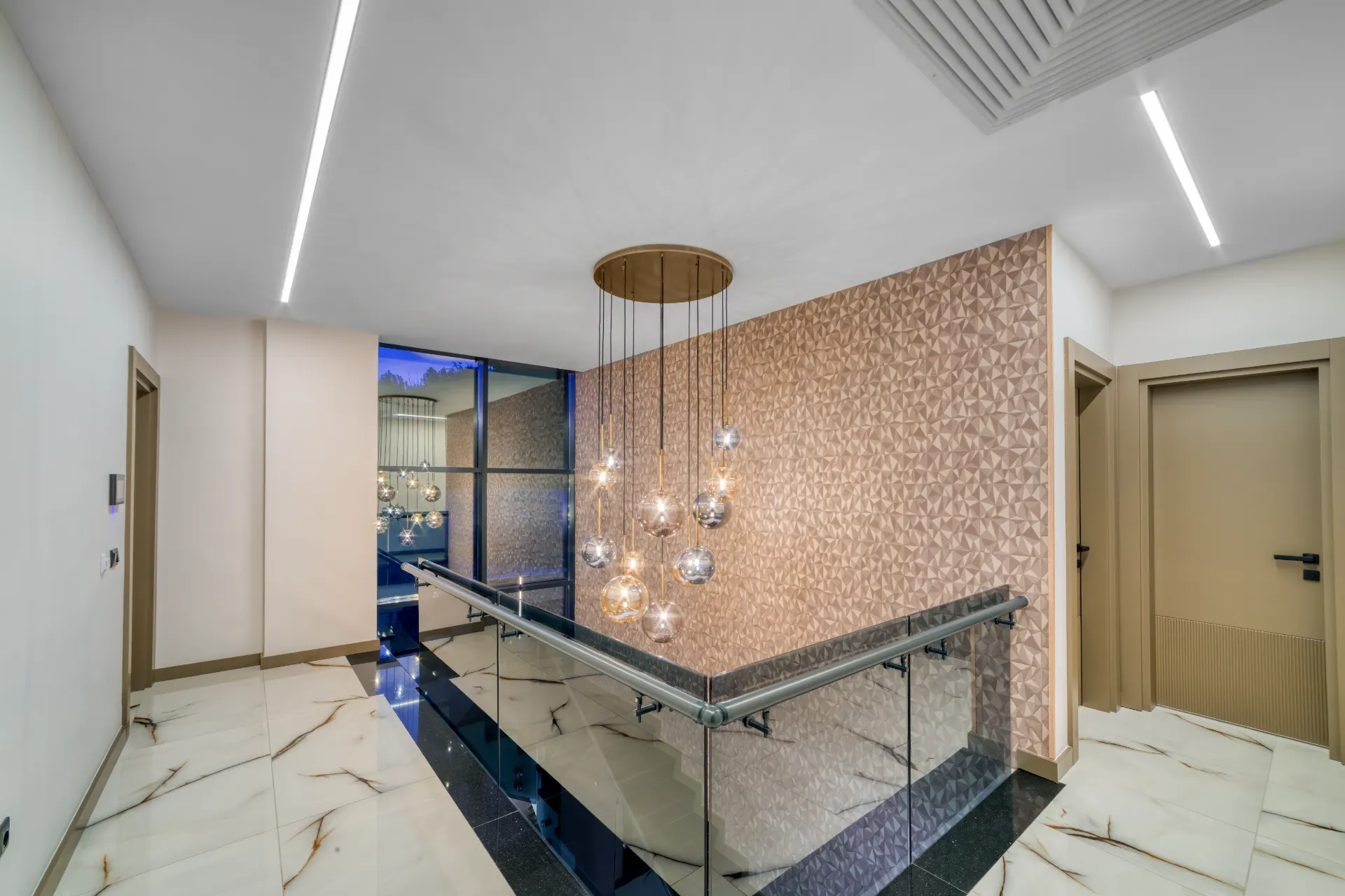 Antalya Alanya'da Satılık Müstakil Villa