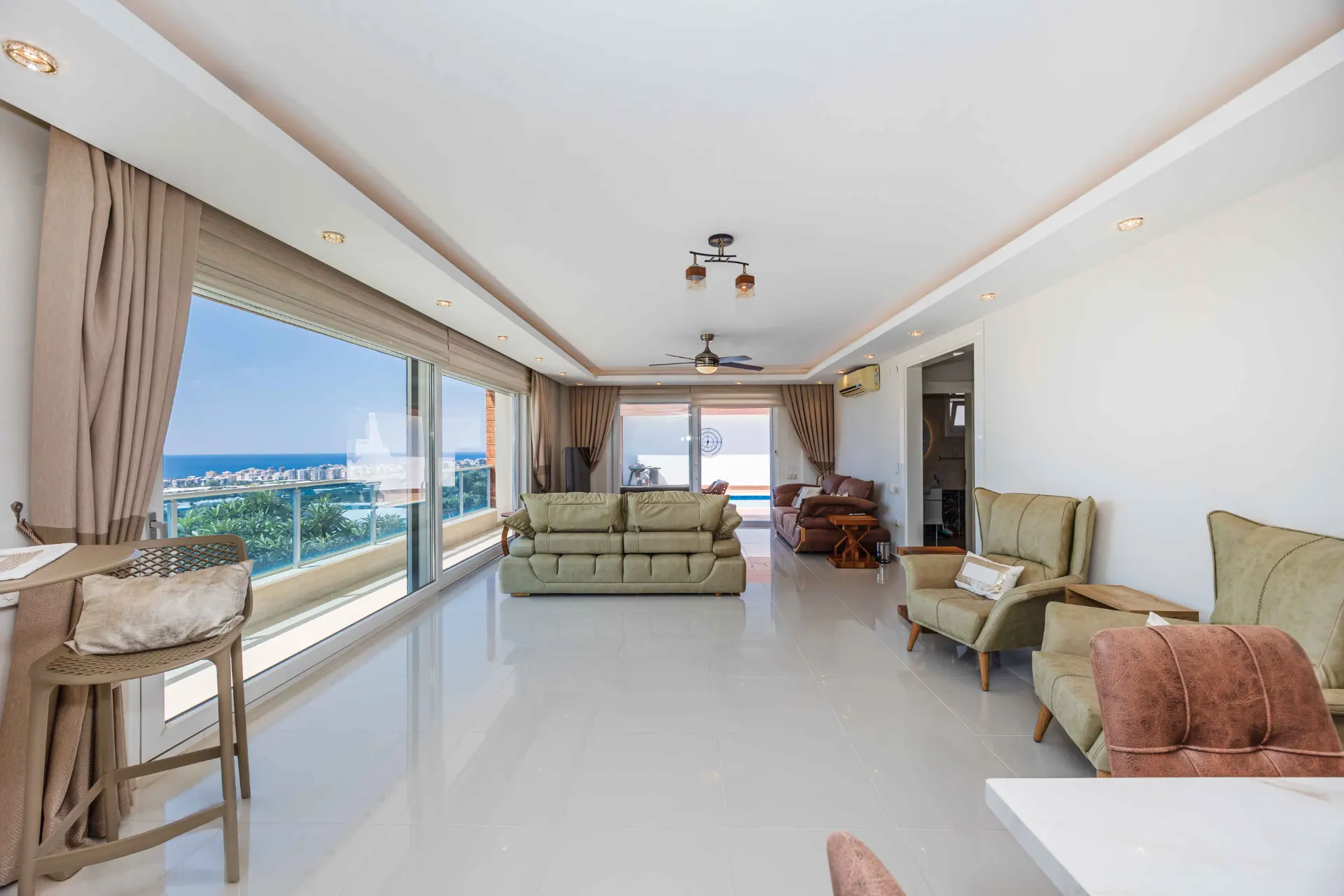 Antalya Alanya Kargıcak'ta Satılık 4+1 Villa