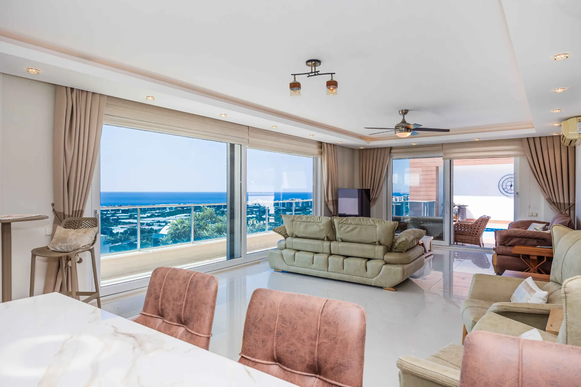 Antalya Alanya Kargıcak'ta Satılık 4+1 Villa