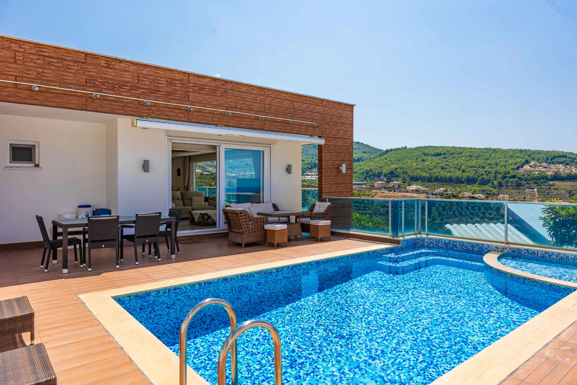 Antalya Alanya Kargıcak'ta Satılık 4+1 Villa