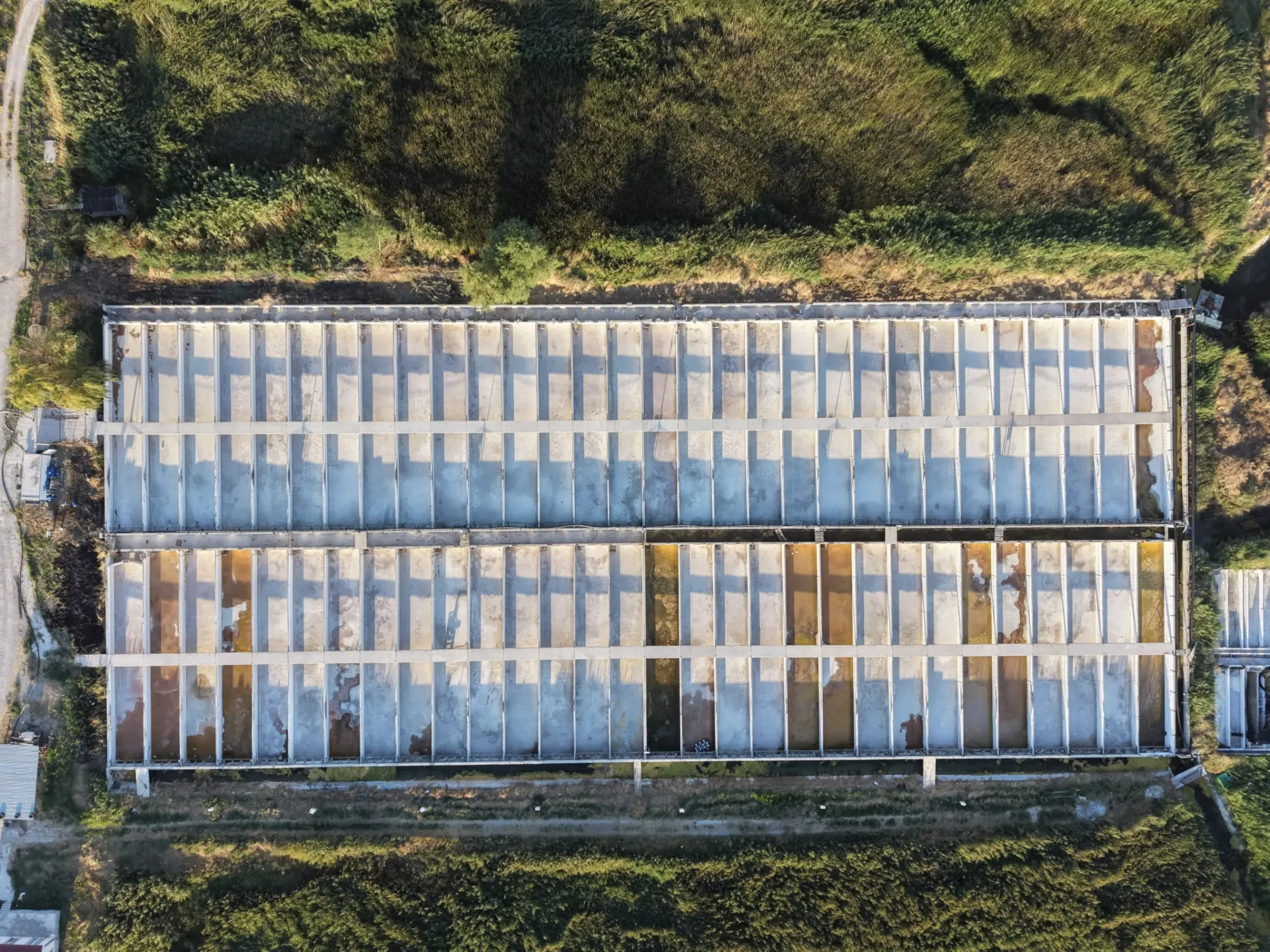 ESKİŞEHİR ÇİFTELER’DE 157.000 m² SATILIK FAAL BALIK ÇİFTLİĞİ