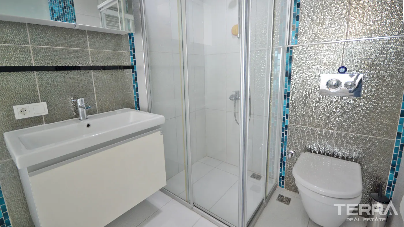 KESTEL'DE DENİZE 50 M MESAFEDE KOMPLE EŞYALI SATILIK DAİRE