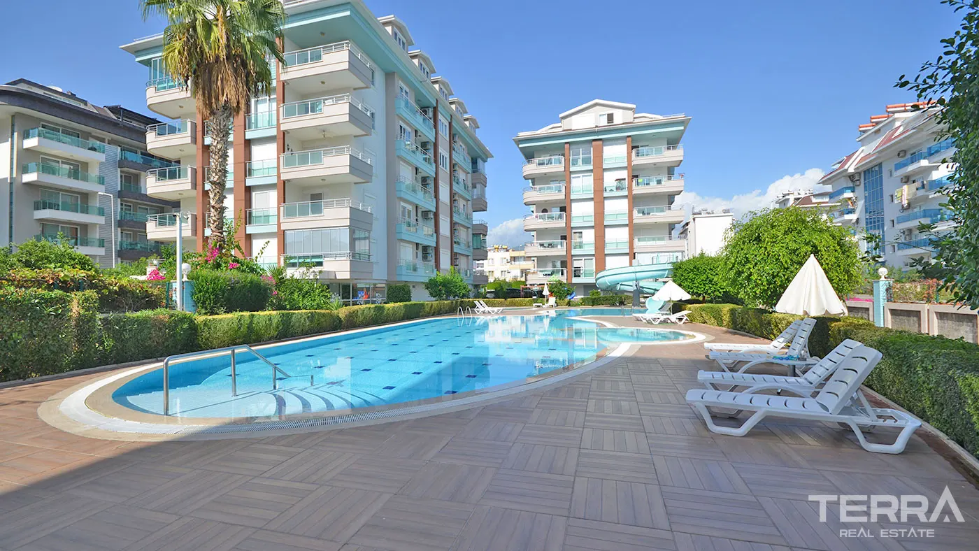 KESTEL'DE DENİZE 50 M MESAFEDE KOMPLE EŞYALI SATILIK DAİRE