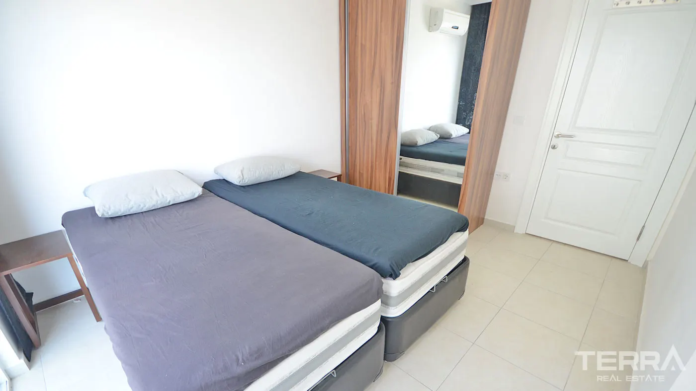 KESTEL'DE DENİZE 50 M MESAFEDE KOMPLE EŞYALI SATILIK DAİRE