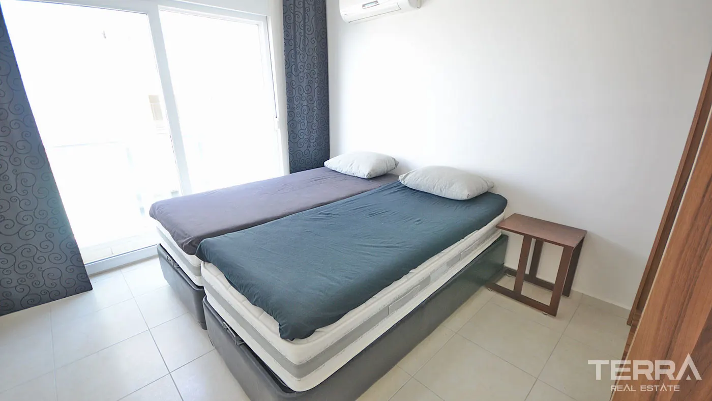 KESTEL'DE DENİZE 50 M MESAFEDE KOMPLE EŞYALI SATILIK DAİRE