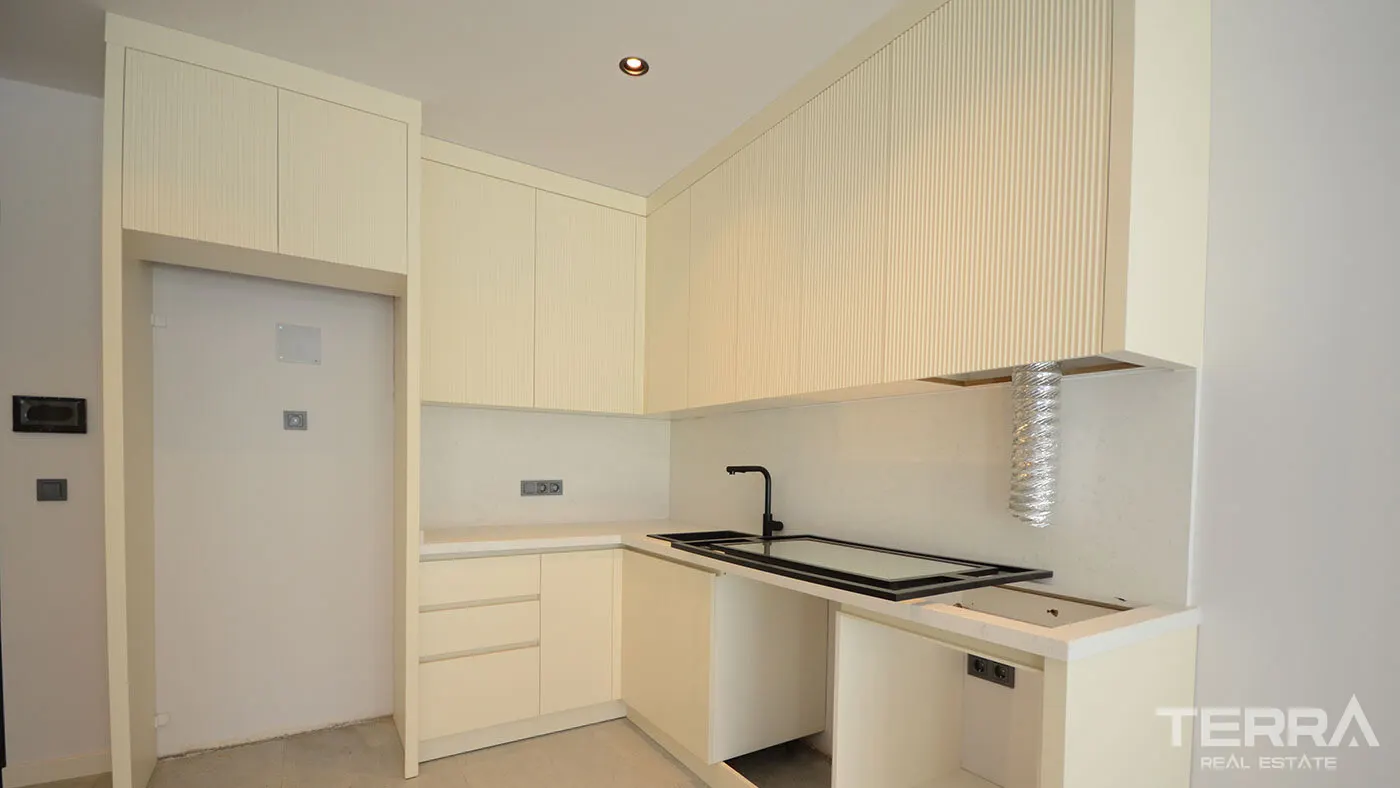 ALANYA KARGICAK’TA GOLD CITY İMKÂNLARINA SAHİP LÜKS 1+1 SATILIK DAİRE