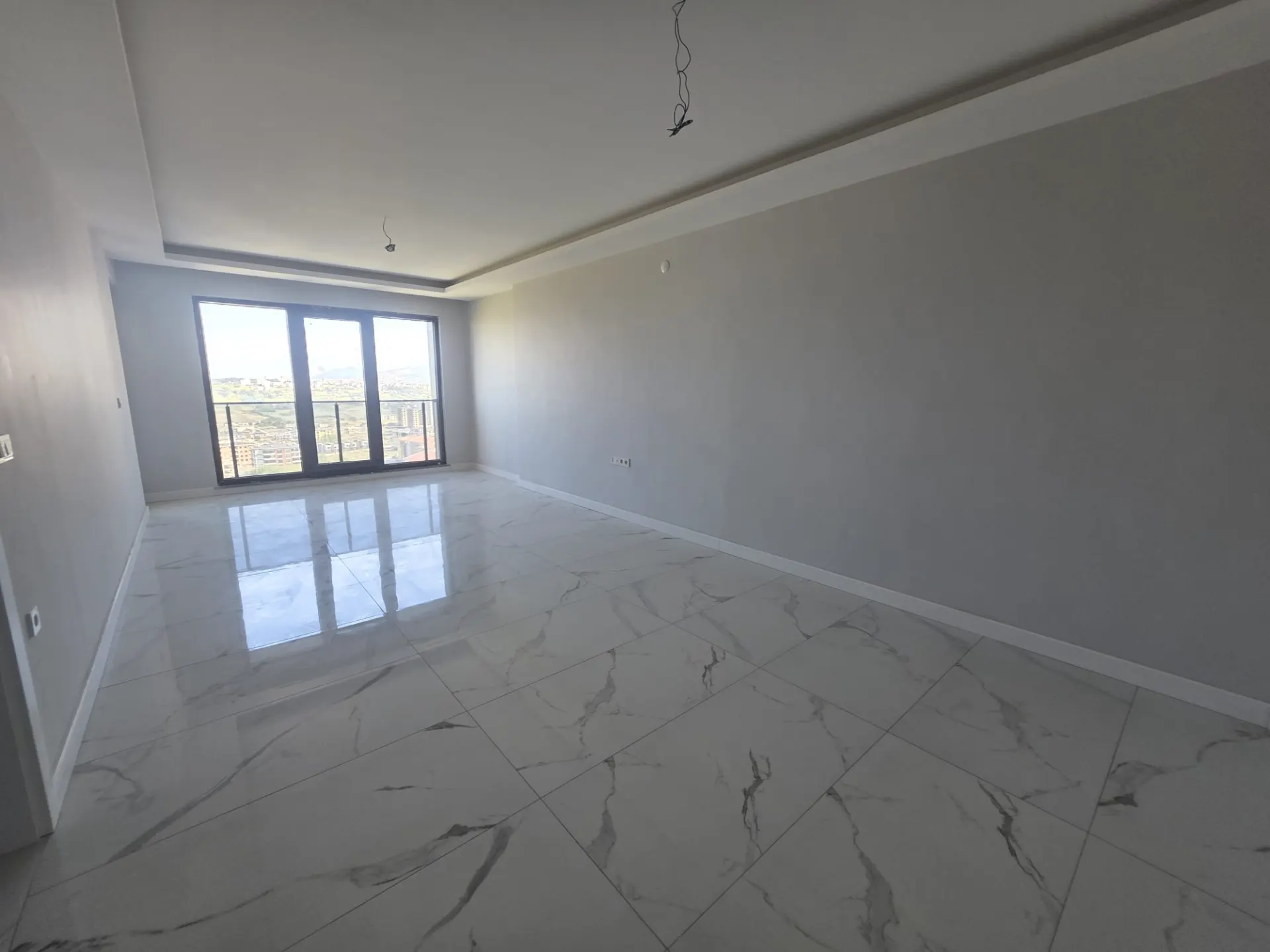 Geräumige und Luxuriöse 2+1 Wohnung zu Verkaufen