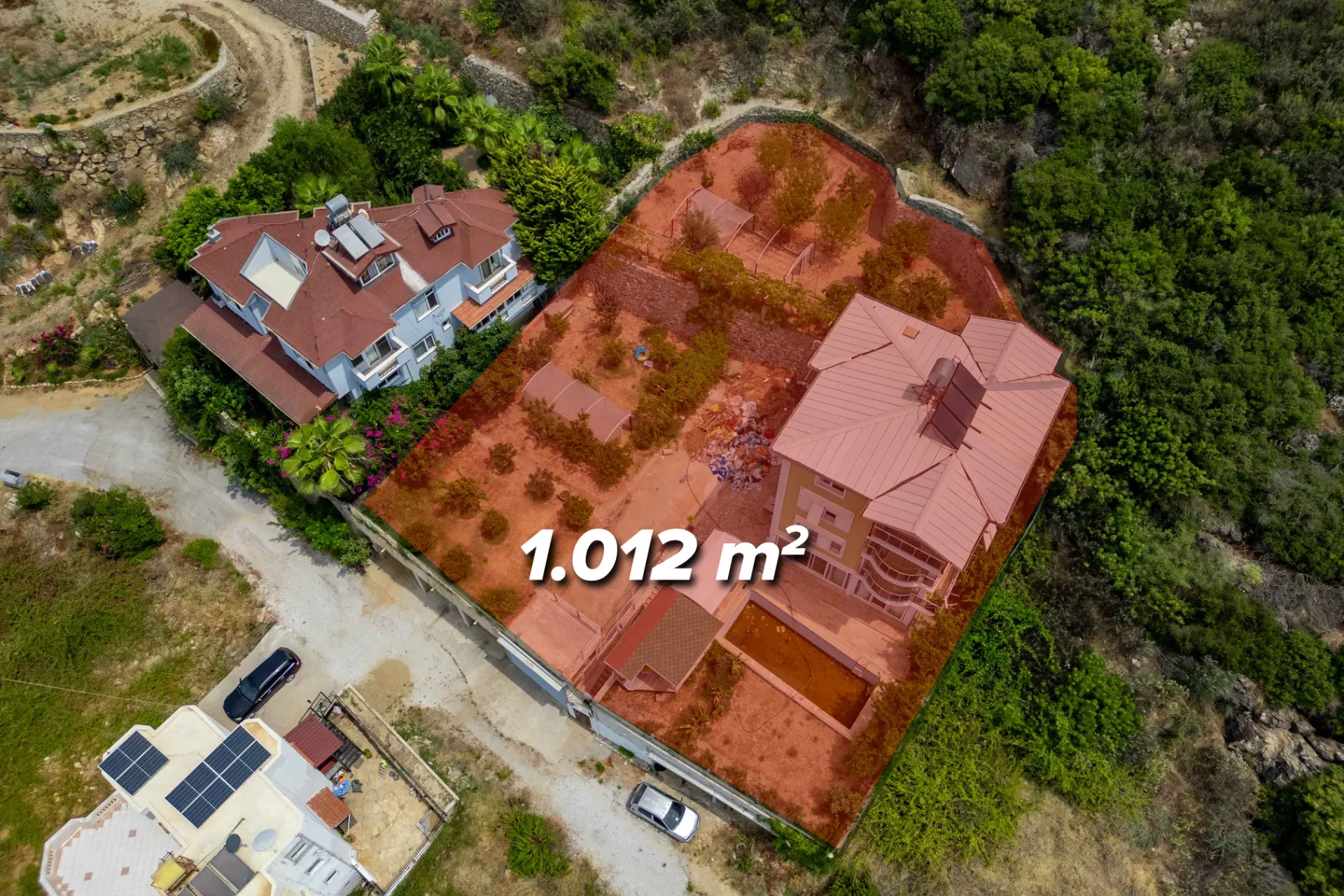 Denize 500 Metre! Deniz Manzaralı Villa 1.015 m²  Arsa!