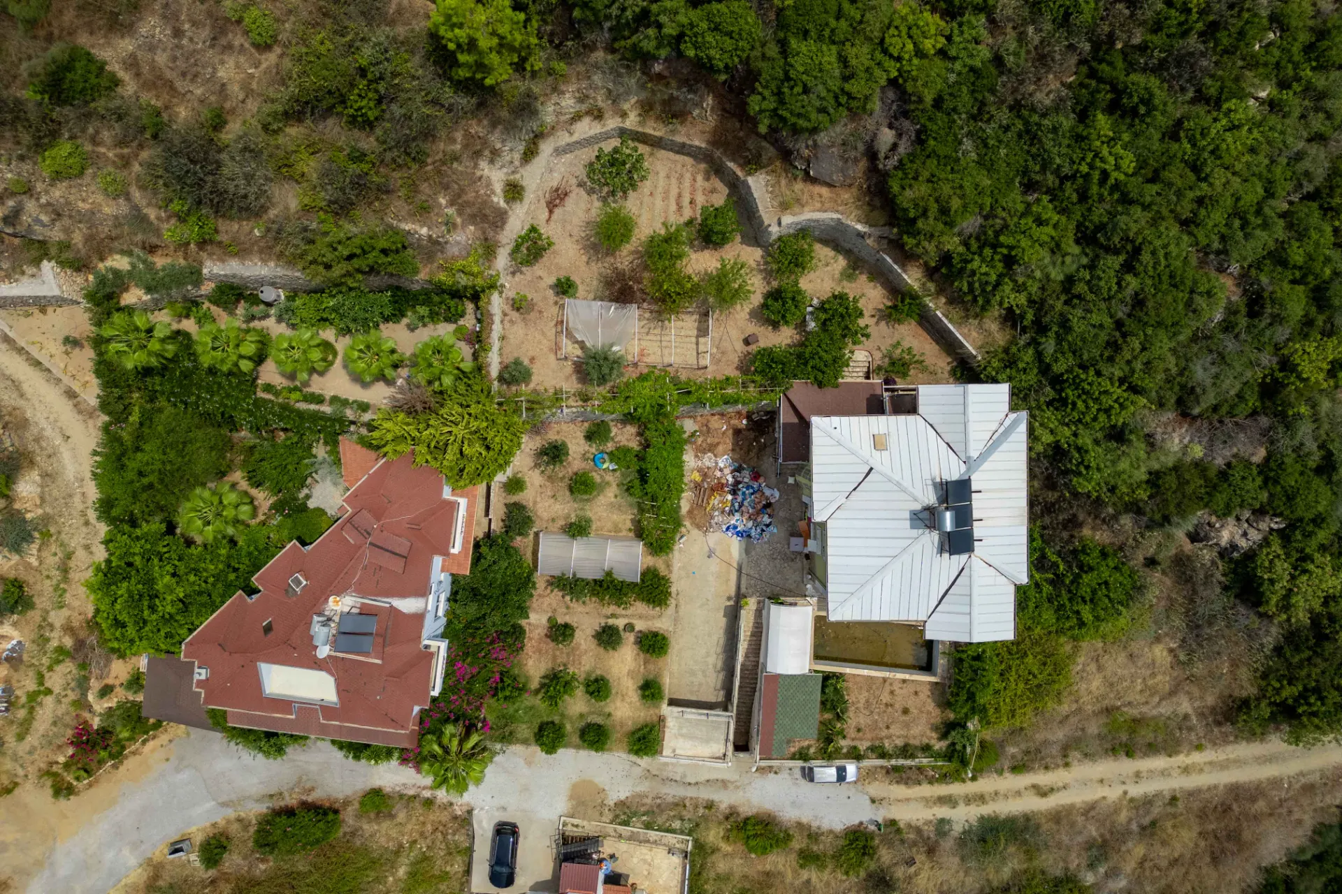 Denize 500 Metre! Deniz Manzaralı Villa 1.015 m²  Arsa!