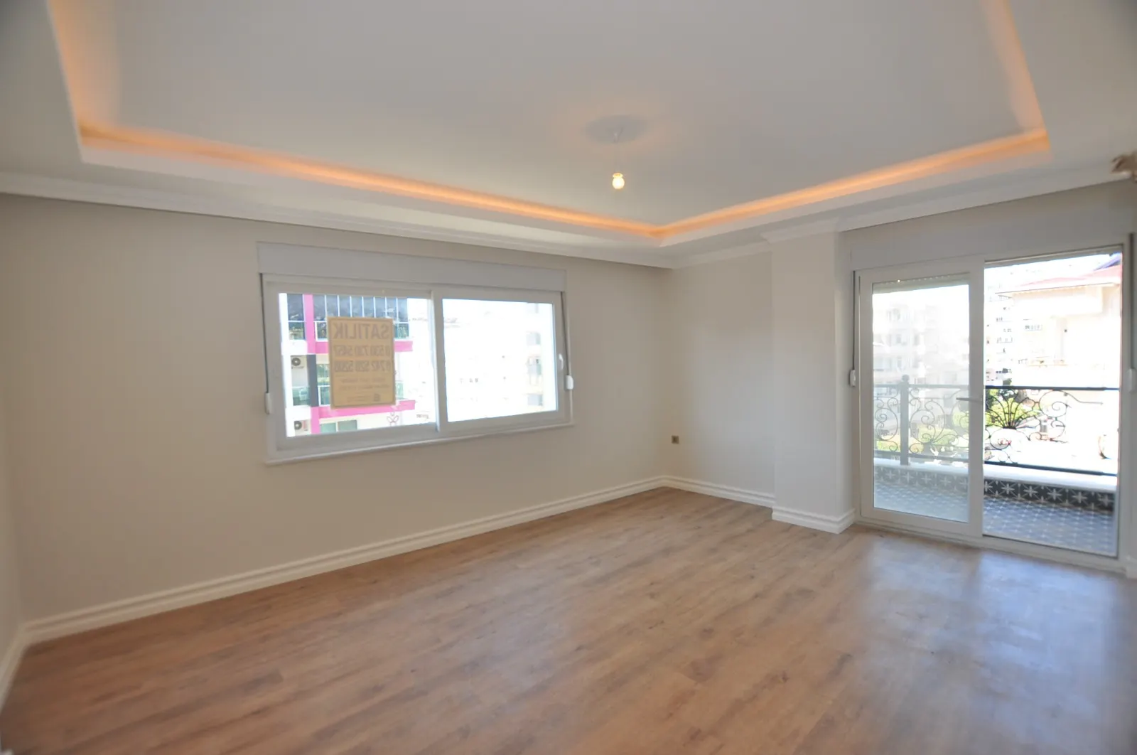 MAHMUTLAR'DA SATILIK  GENİŞ 2+1 DAİRE MELİH CONCEPT