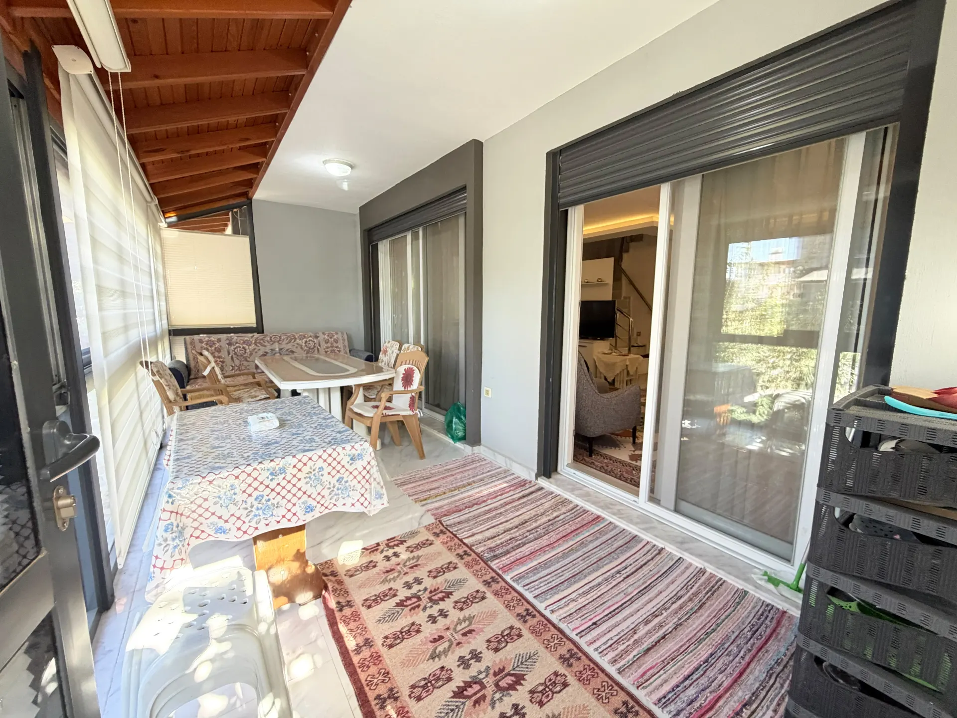 Seferihisar Doğanbey Cumhuriyet’te Denize Yakın Yaz-kış Yaşama Uygun 3+1 Villa