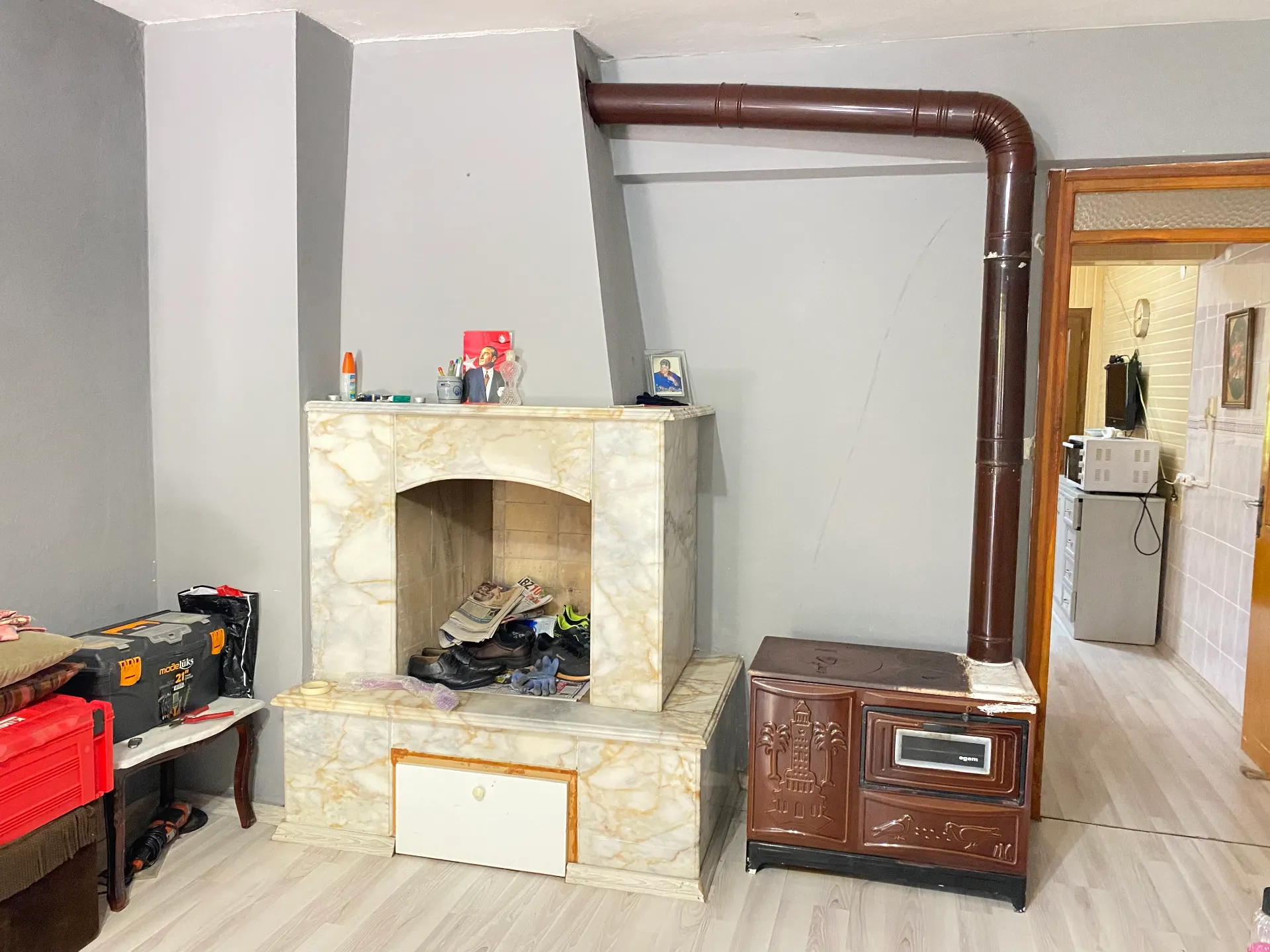 Seferihisar Bengeler'de Denize 400m Meyve Ağaçlı Masrafsız Satılık 3+1 Villa!