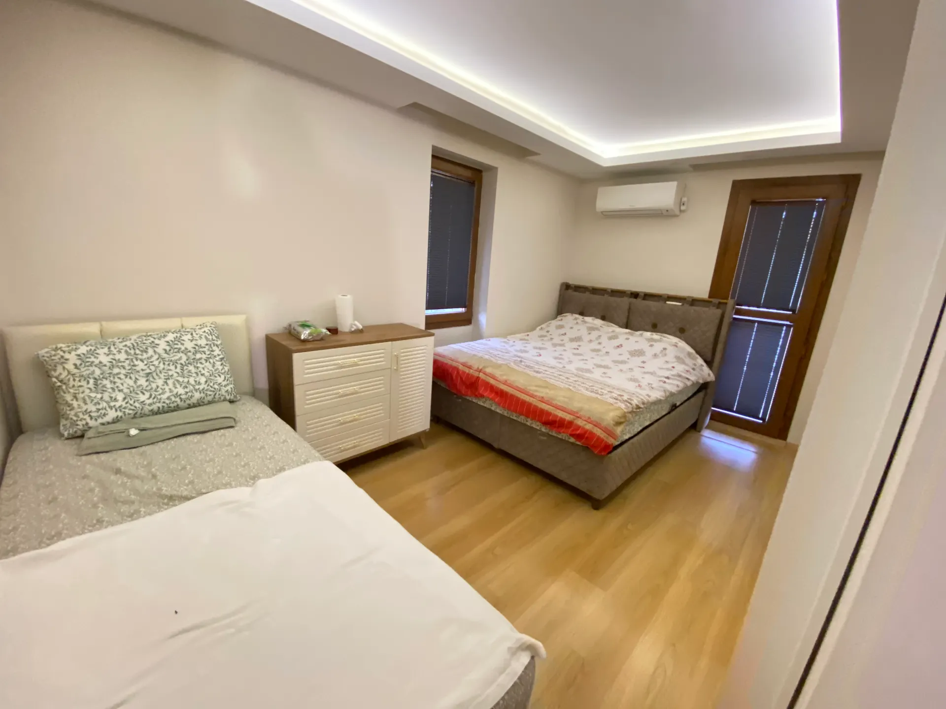 Seferihisar Ürkmez Erdem Tur Sitesinde Full Eşyalı, havuzlu & Akıllı Satılık 3+1 Villa