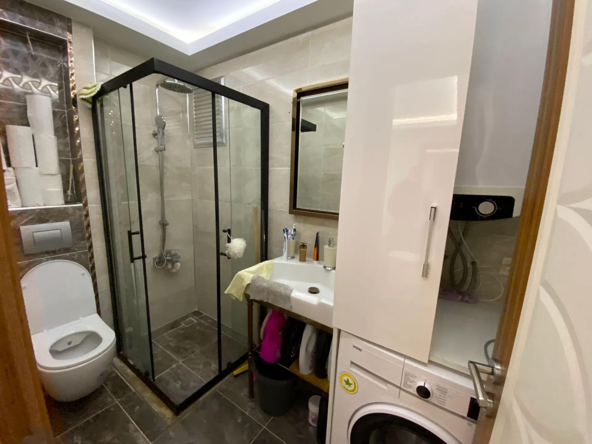 Seferihisar Ürkmez Erdem Tur Sitesinde Full Eşyalı, havuzlu & Akıllı Satılık 3+1 Villa