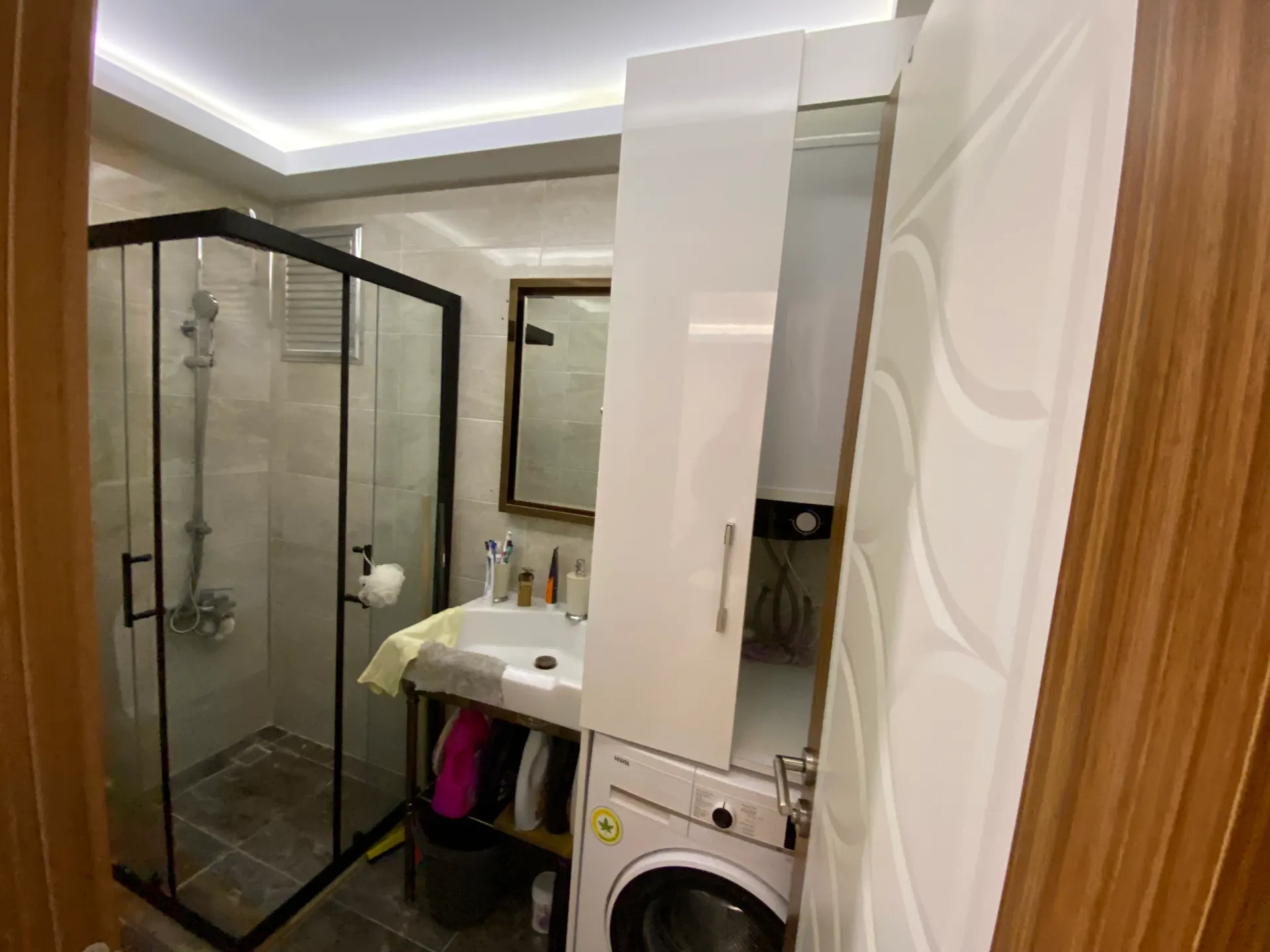 Seferihisar Ürkmez Erdem Tur Sitesinde Full Eşyalı, havuzlu & Akıllı Satılık 3+1 Villa