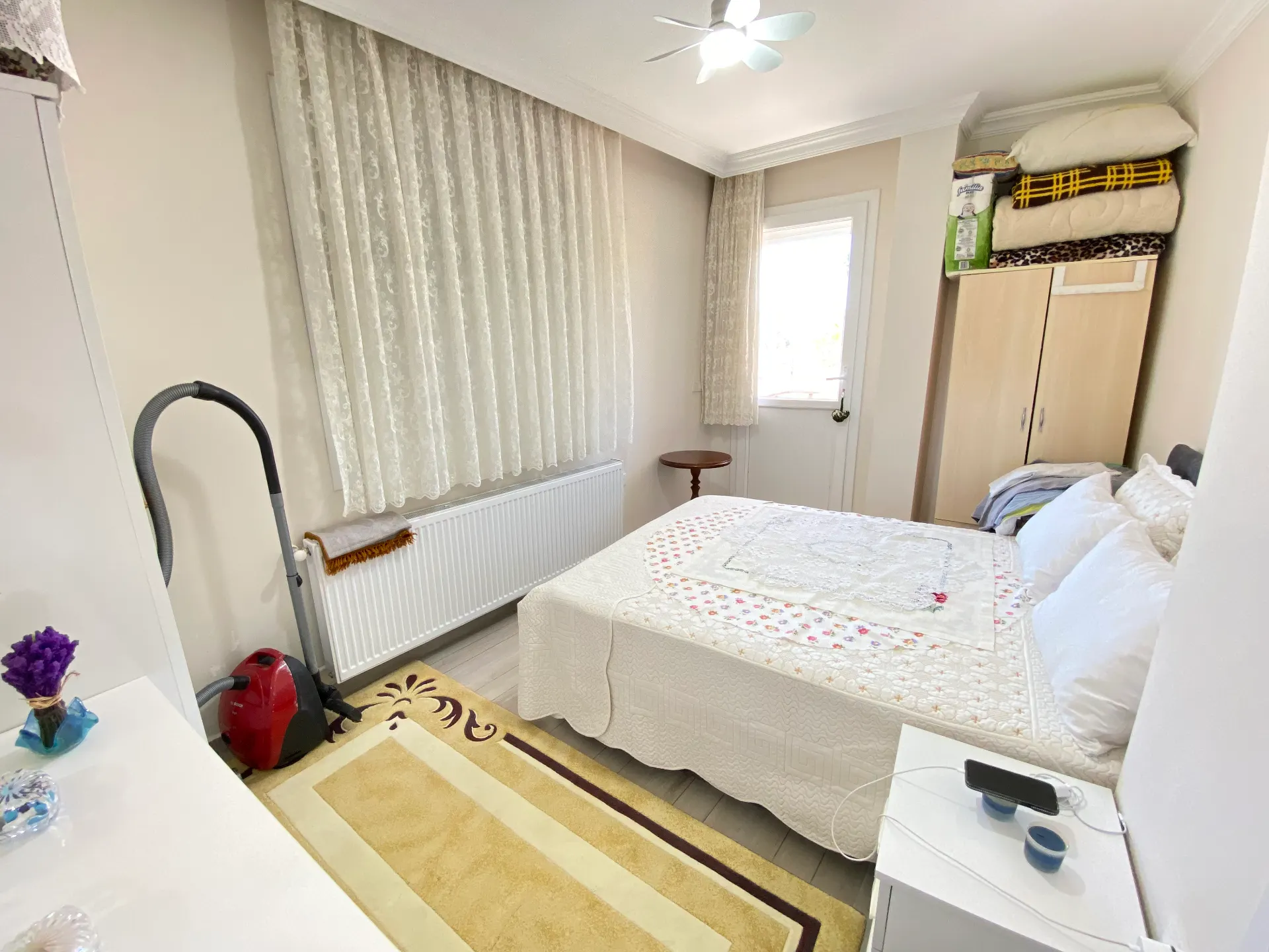 Seferihisar Payamlı'da, Isı Pompalı, Masrafsız Müstakil Köşe Satılık 3+1 Villa