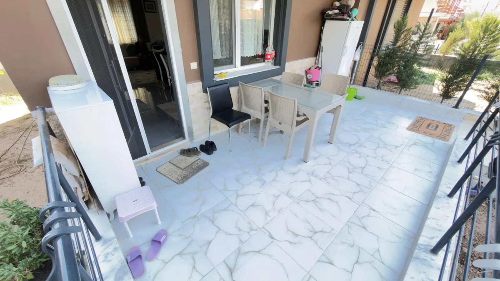 Seferihisar Doğanbey Cumhuriyet Mahallesi'nde Denize Yakın 3+1 Lüks Villa