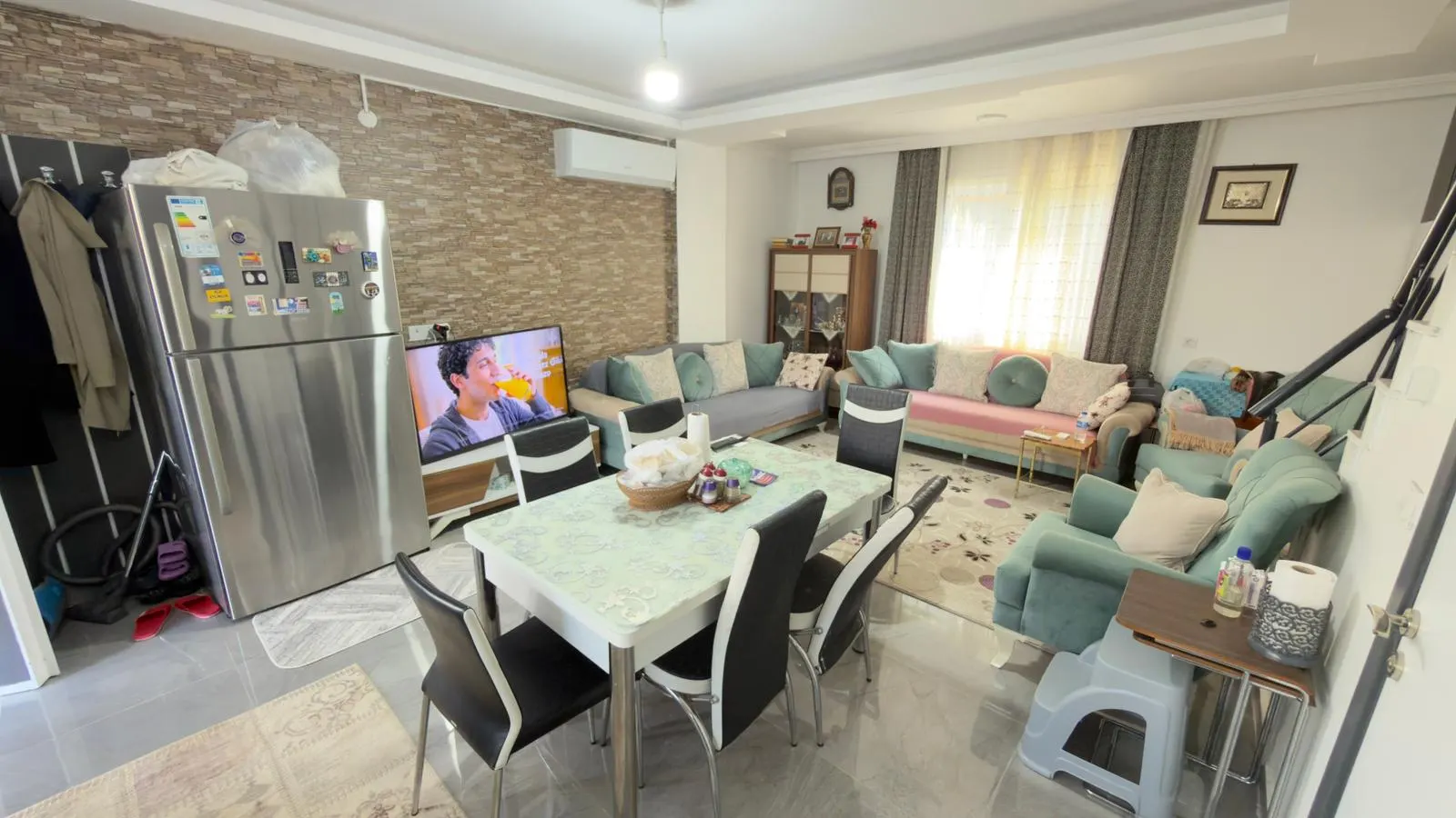 Seferihisar Doğanbey Cumhuriyet Mahallesi'nde Denize Yakın 3+1 Lüks Villa