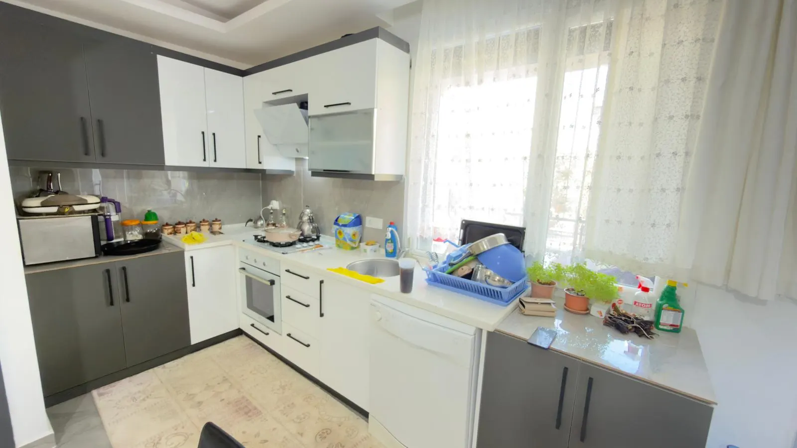 Seferihisar Doğanbey Cumhuriyet Mahallesi'nde Denize Yakın 3+1 Lüks Villa
