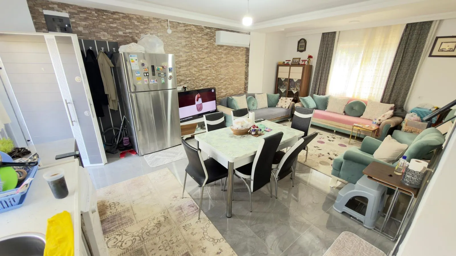 Seferihisar Doğanbey Cumhuriyet Mahallesi'nde Denize Yakın 3+1 Lüks Villa