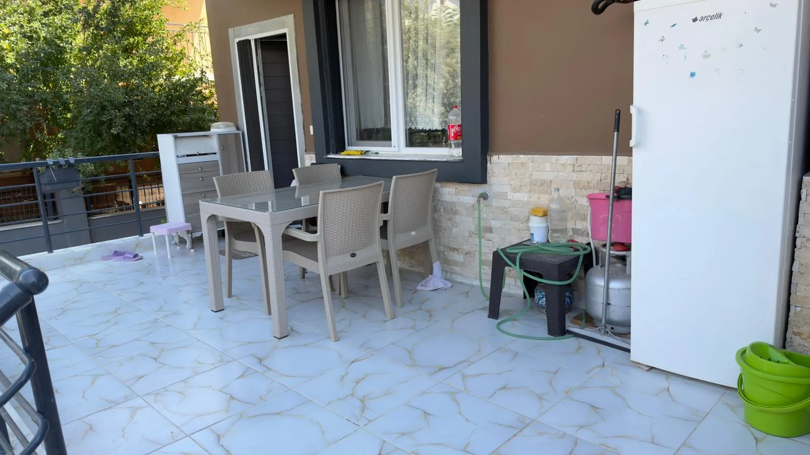 Seferihisar Doğanbey Cumhuriyet Mahallesi'nde Denize Yakın 3+1 Lüks Villa