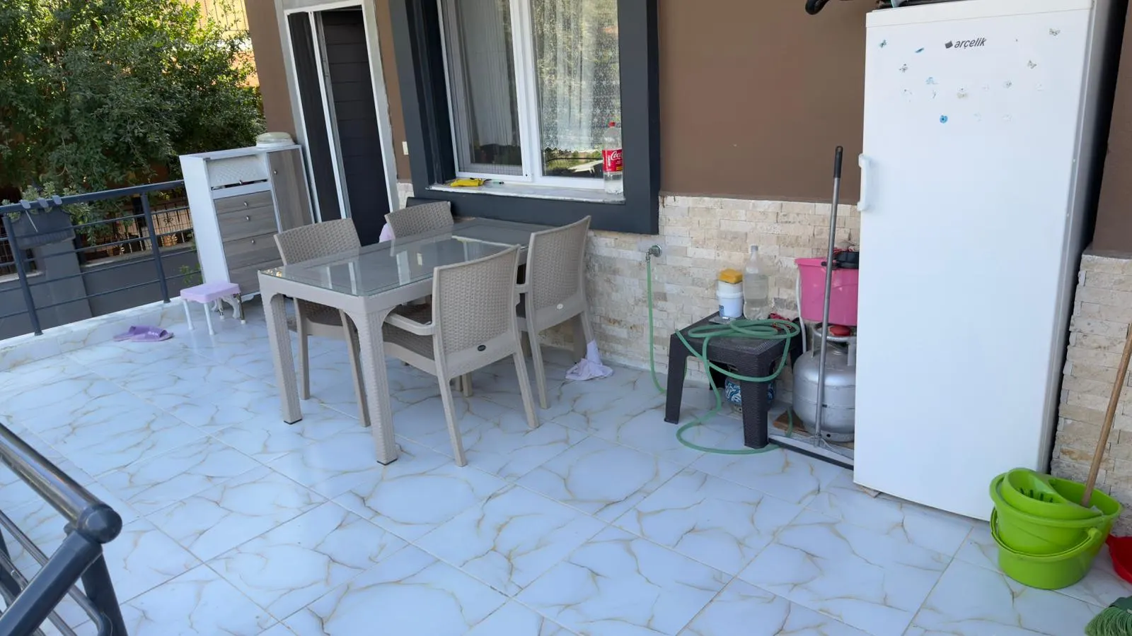 Seferihisar Doğanbey Cumhuriyet Mahallesi'nde Denize Yakın 3+1 Lüks Villa