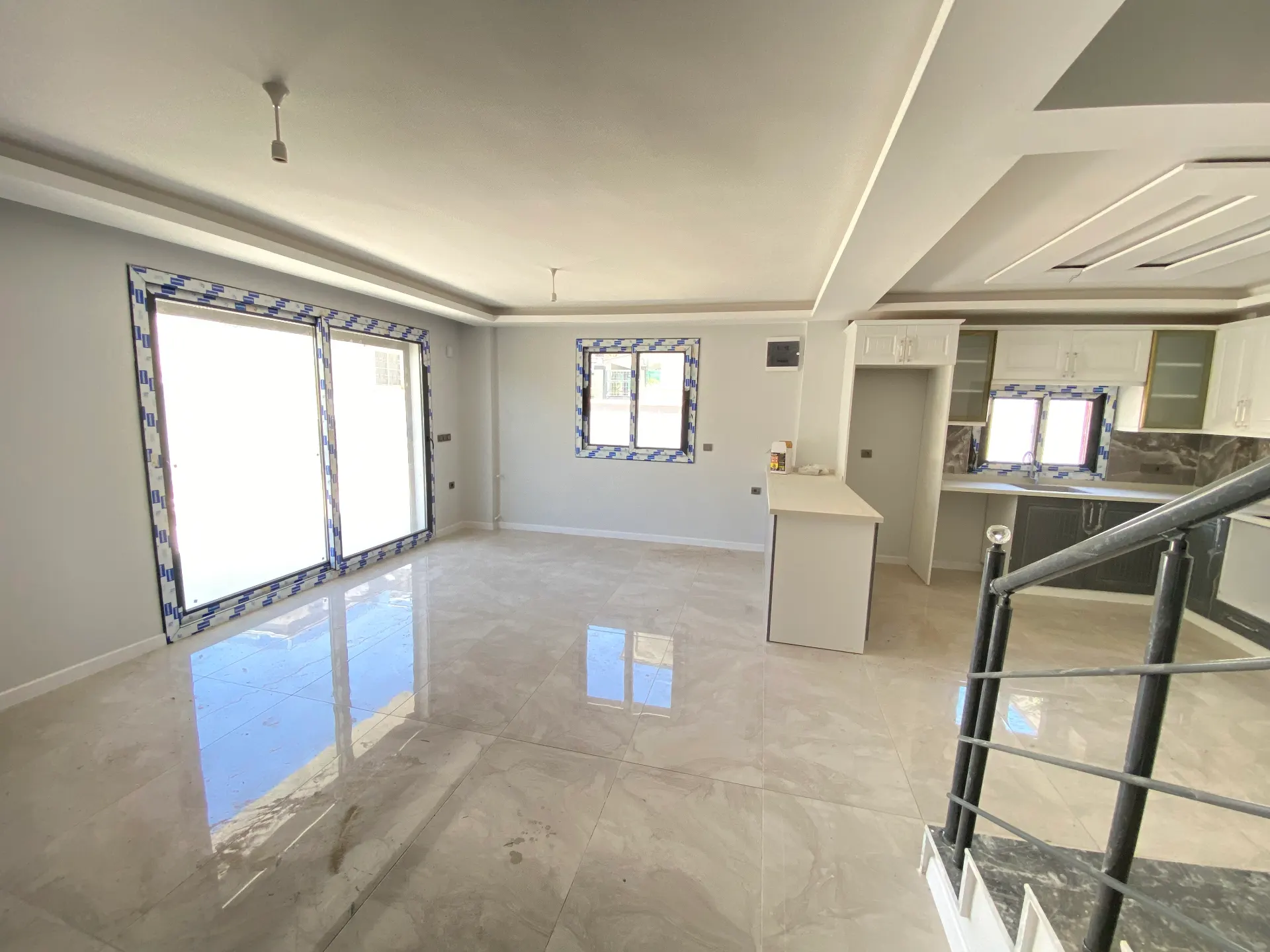 Seferihisar Doğanbey De Tek Mustakil Otoparklı Ultra Lüx Satılık 4+1 Villa
