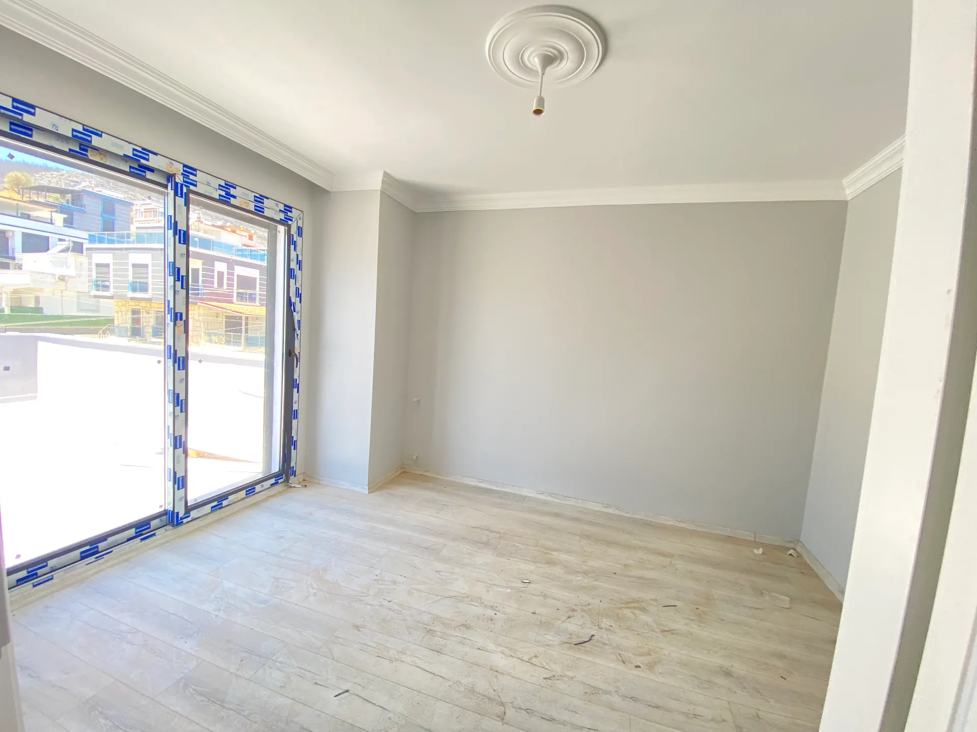 Seferihisar Doğanbey De Tek Mustakil Otoparklı Ultra Lüx Satılık 4+1 Villa