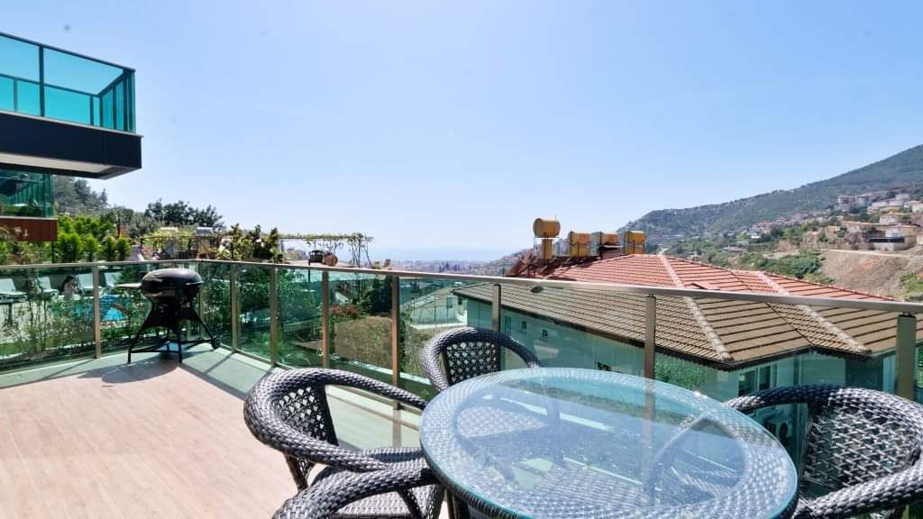 ALANYA BEKTAŞ'TA  UYGUN FIRSAT MÜSTAKİL VİLLA