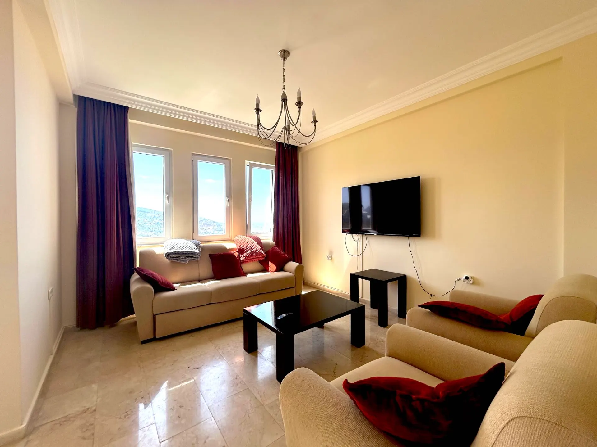 ALANYA KARGICAK  SATILIK DENİZ MANZARALI BAHÇELİ 3+1