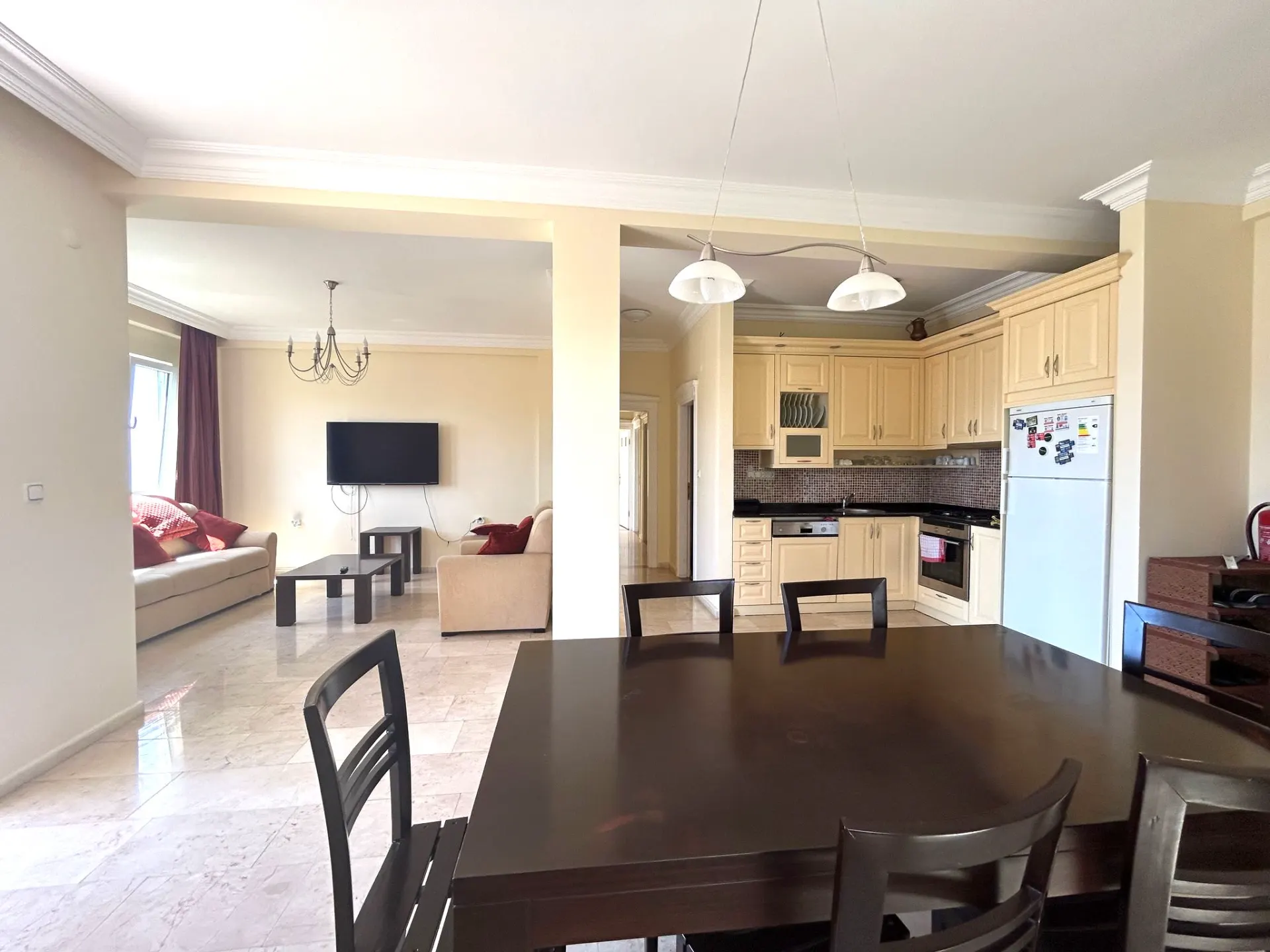 ALANYA KARGICAK  SATILIK DENİZ MANZARALI BAHÇELİ 3+1
