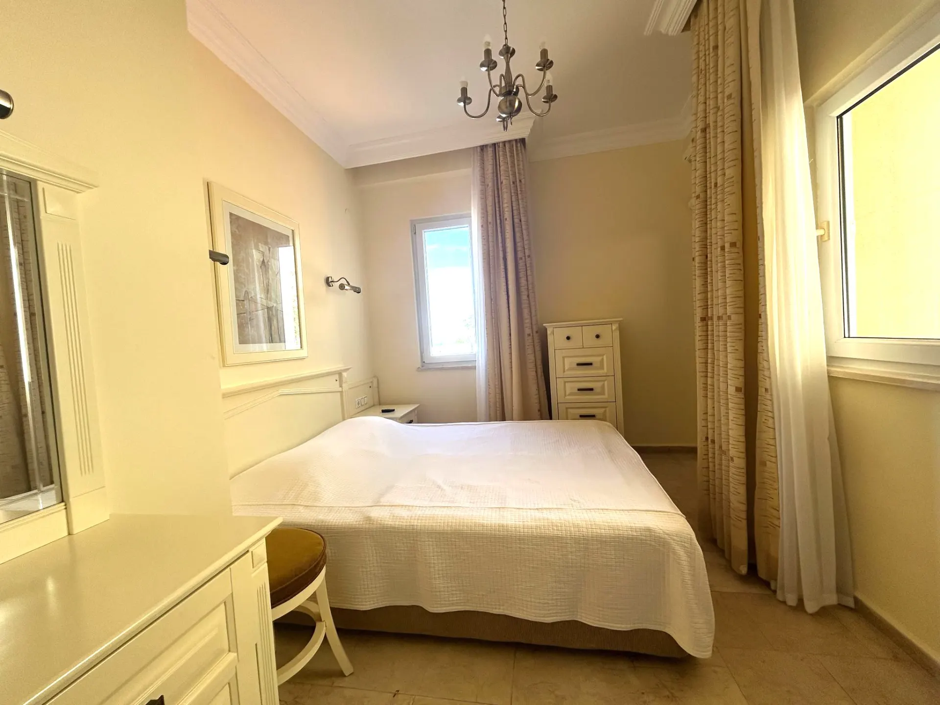 ALANYA KARGICAK  SATILIK DENİZ MANZARALI BAHÇELİ 3+1