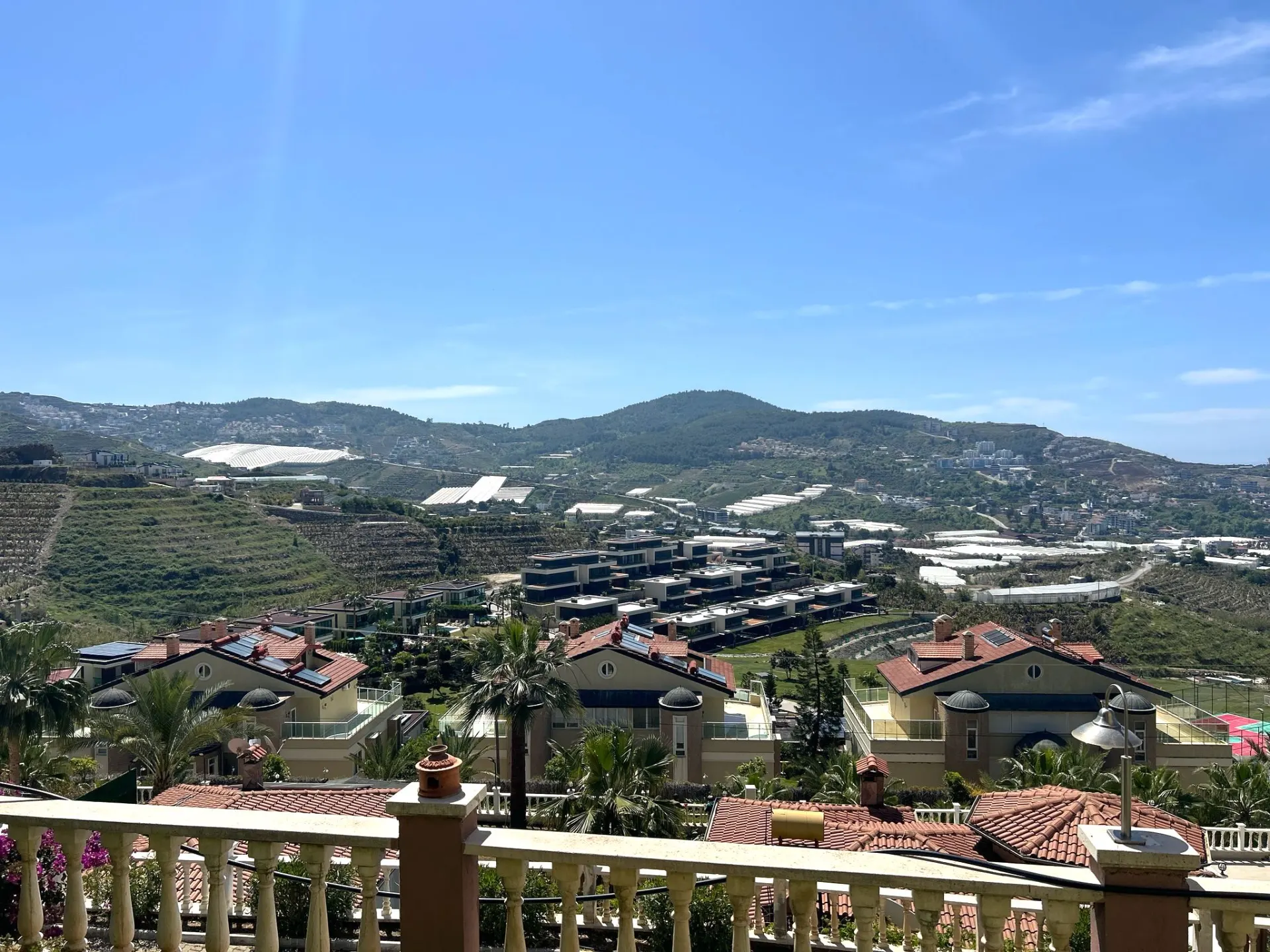 ALANYA KARGICAK  SATILIK DENİZ MANZARALI BAHÇELİ 3+1