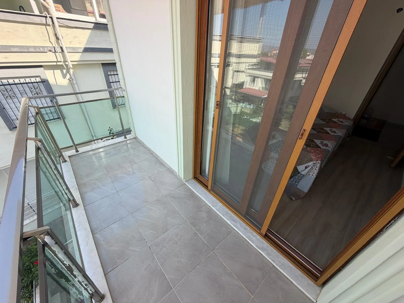 Seferihisar Ürkmez, teraslı Full Deniz Manzaralı Satılık Dublex Daire 2+1