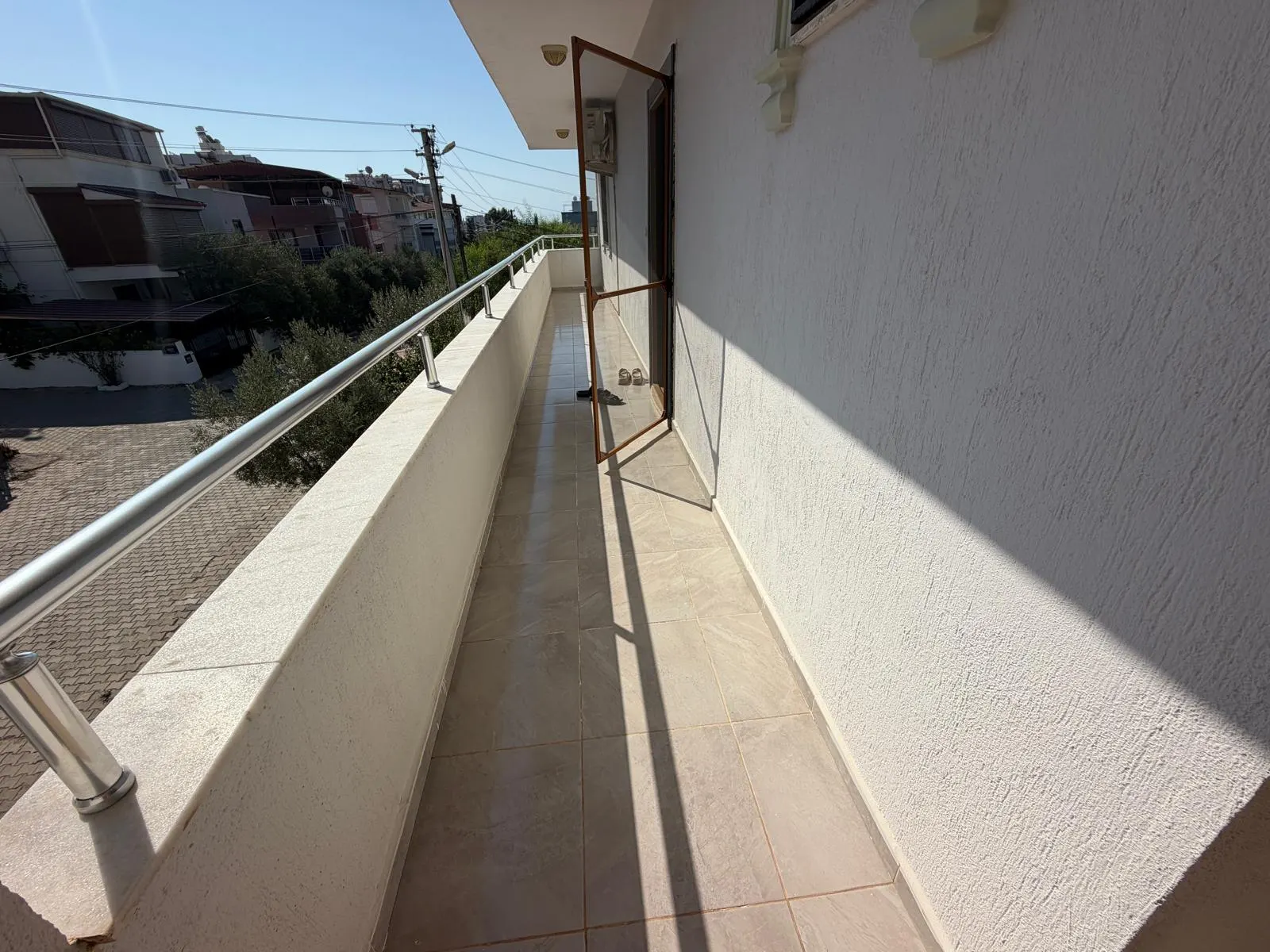 Seferihisar Ürkmez, teraslı Full Deniz Manzaralı Satılık Dublex Daire 2+1