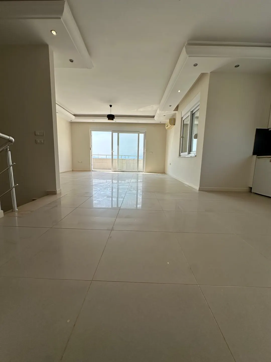 Alanya Mahmutlar full deniz manzaralı geniş dubleks daire