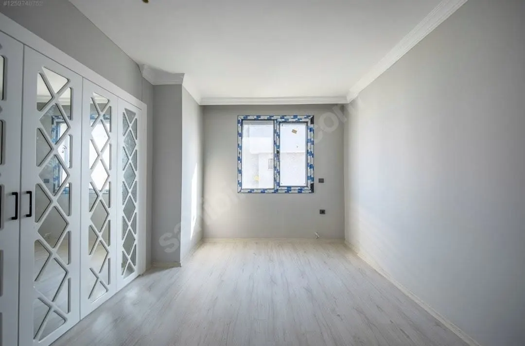 Seferihisar Cumhuriyet’te Denize Yakın, 316m² Arsa İçinde Tam Müstakil Lüks 3+1 Villa!