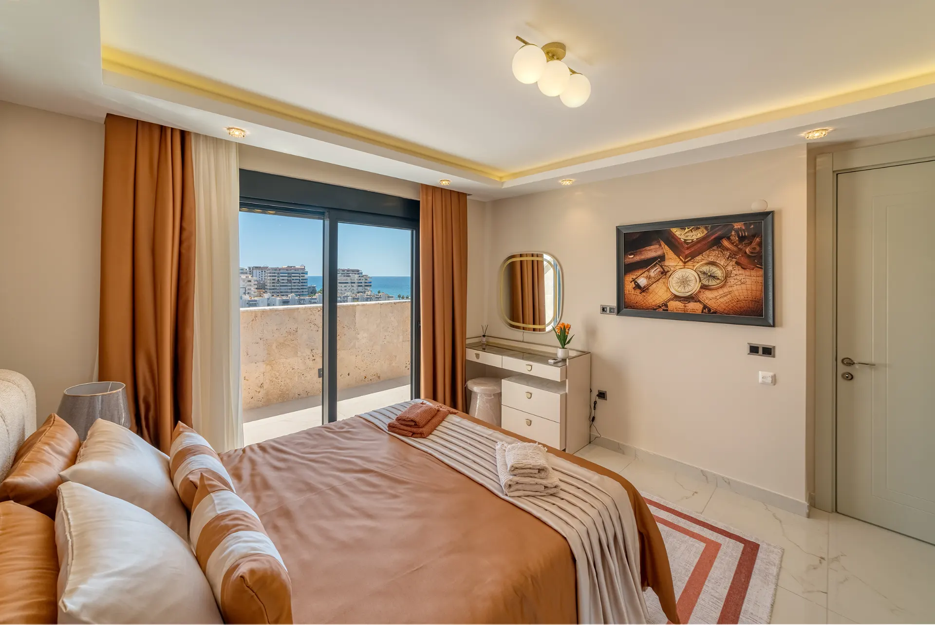 RUBİN SİTESİNDE DENİZ VE DAĞ MANZARALI LÜKS 4+1 TERS DUBLEKS