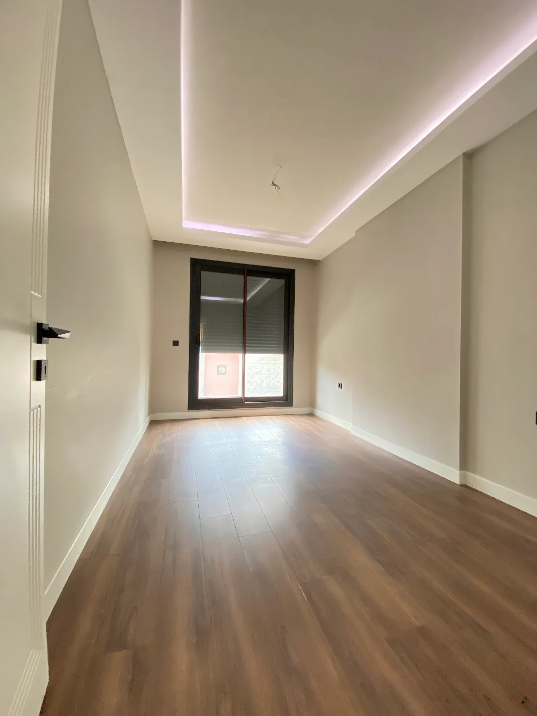 Menderes Gümüldür Deniz Tarafında: Modern Mimari, Tam Müstakil Lüks Satılık 4+1villa!