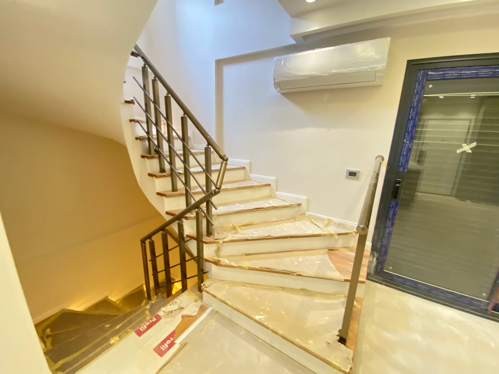 Seferihisar Doğanbey Atatürk Mah. Satılık 3+1 Villa