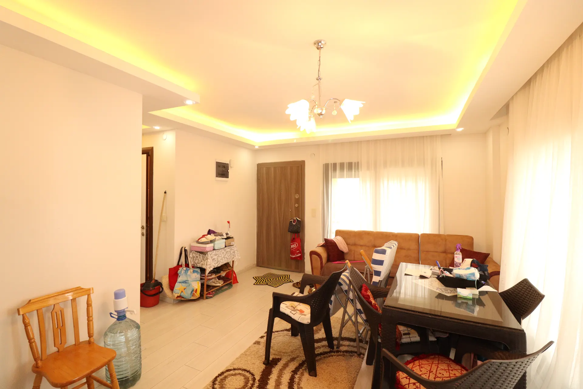 Seferihisar Mersin Alanı Mh. deniz manzaralı bahçeli satılık 3+1 Villa