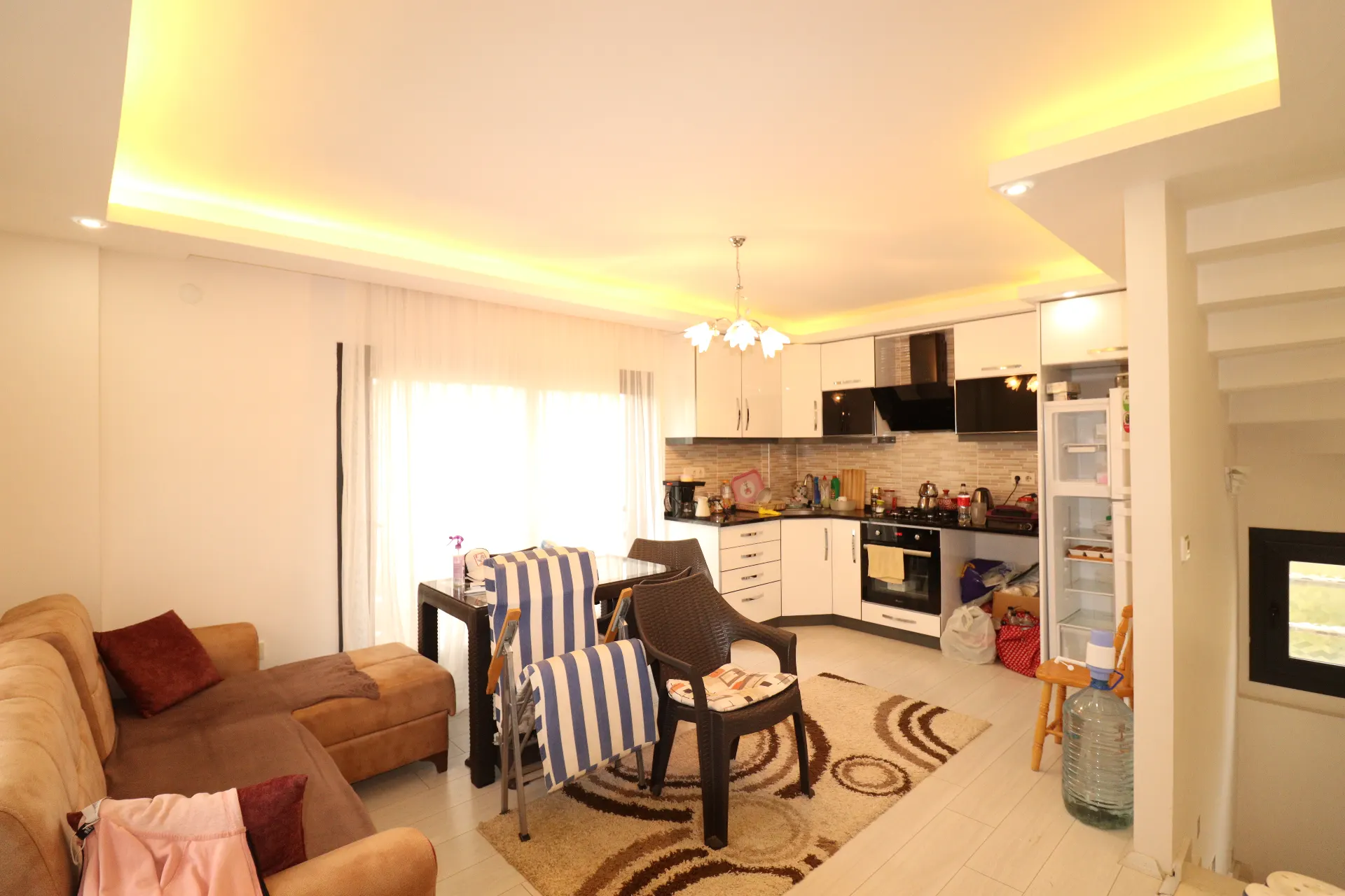 Seferihisar Mersin Alanı Mh. deniz manzaralı bahçeli satılık 3+1 Villa