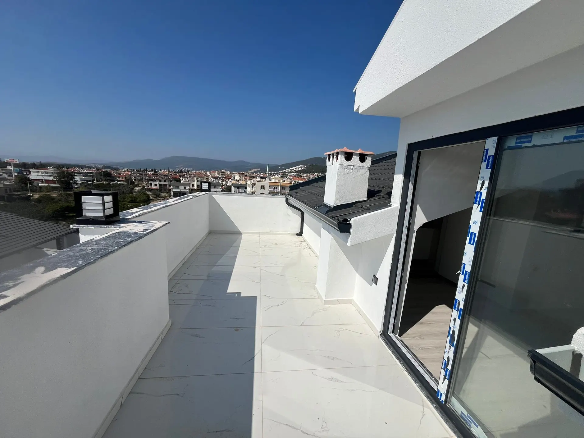 İzmir Menderes Özdere Ortamahalle'de Satılık 2+1 Dublex Daire