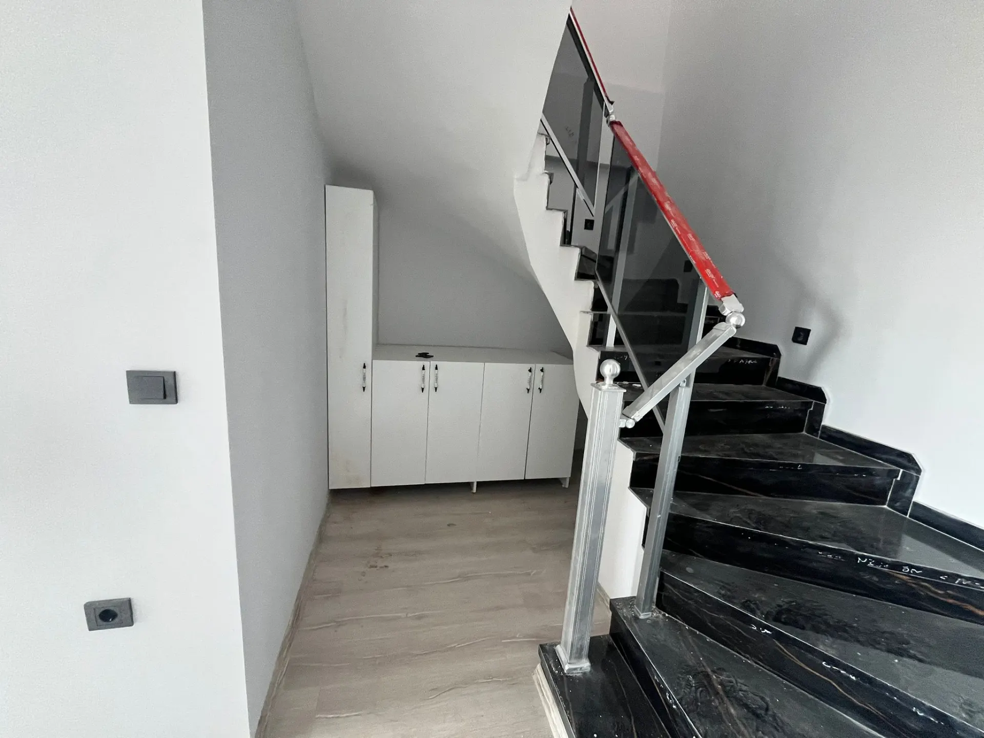 İzmir Menderes Özdere Ortamahalle'de Satılık 2+1 Dublex Daire
