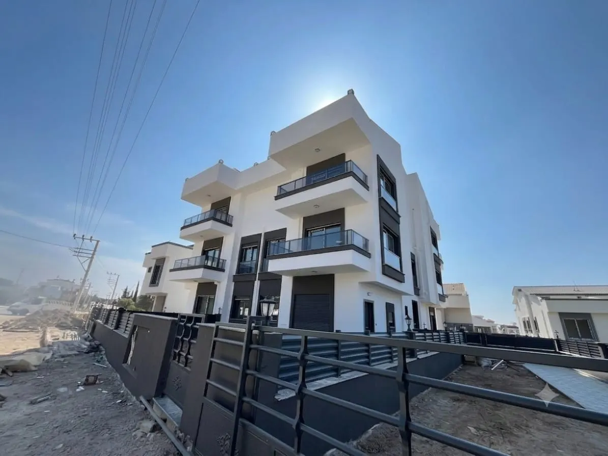 İzmir Menderes Özdere Ortamahalle'de Satılık 2+1 Dublex Daire