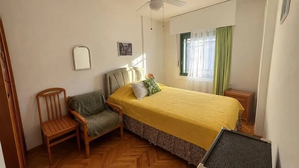 Özderede Denize Sıfır Havuzlu Sitede Tadilatlı 3+1 Satılık Villa