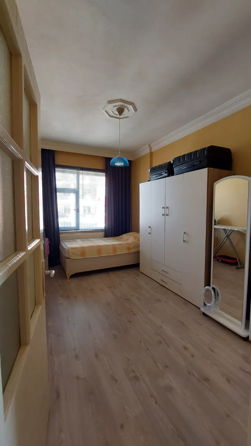 ANTALYA AKSU ALTINTAŞ MAHALLESİNDE SATILIK DOĞALGAZLI 3+1 DAİRE